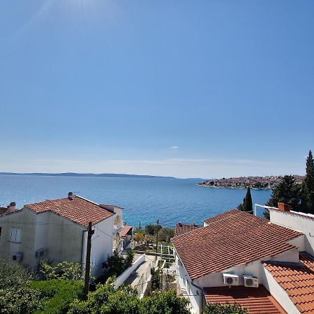 Apartments Cacija Трогир Экстерьер фото