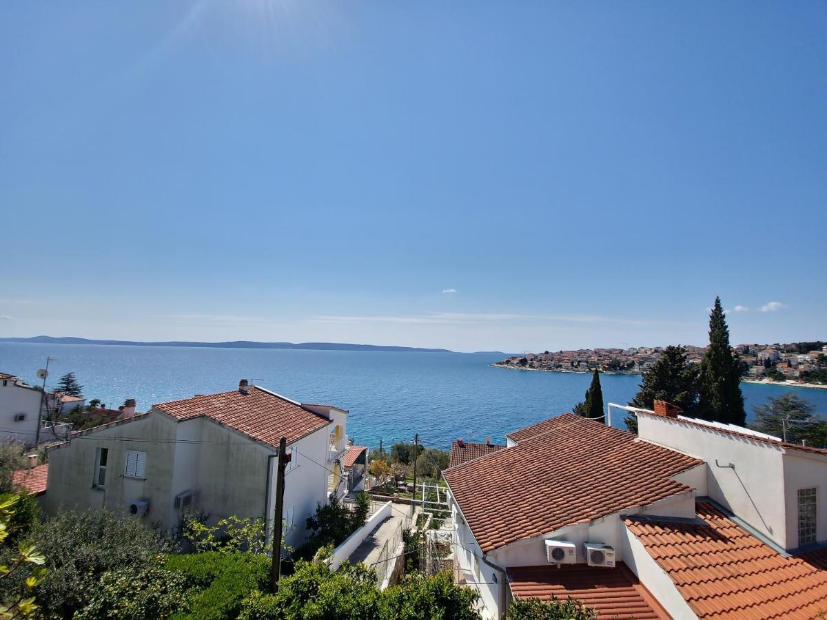 Apartments Cacija Трогир Экстерьер фото