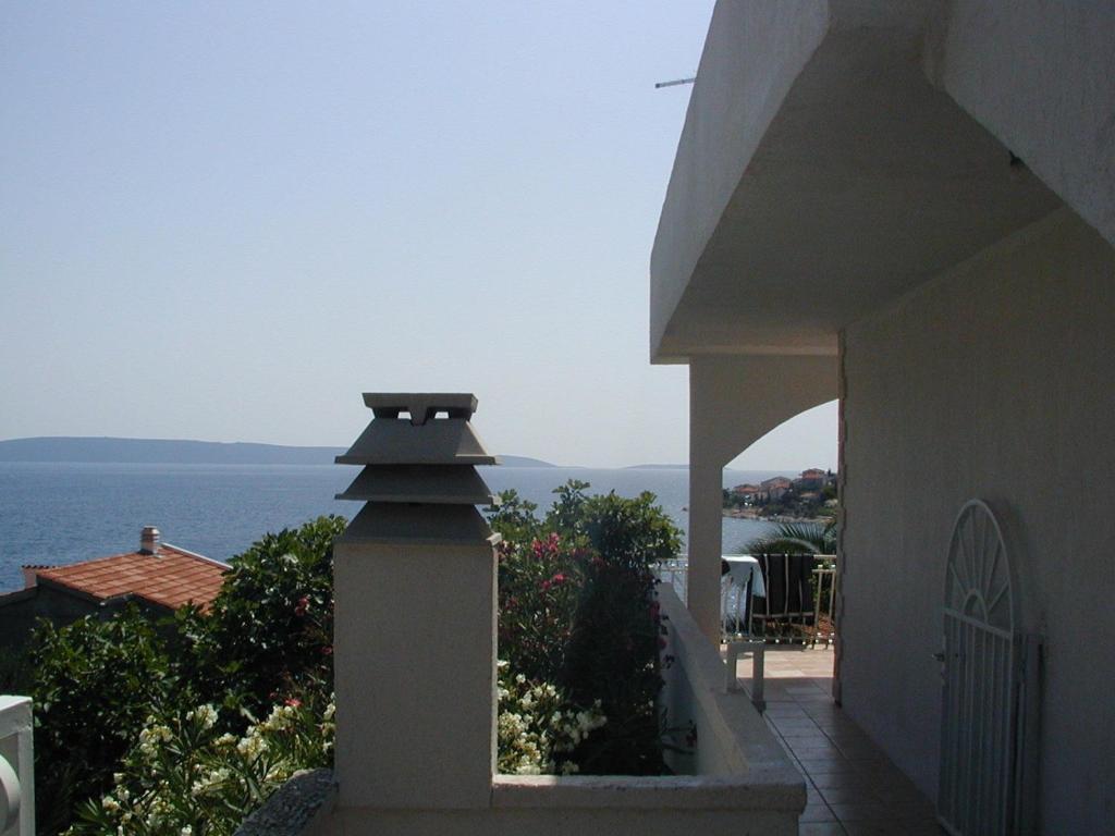 Apartments Cacija Трогир Экстерьер фото